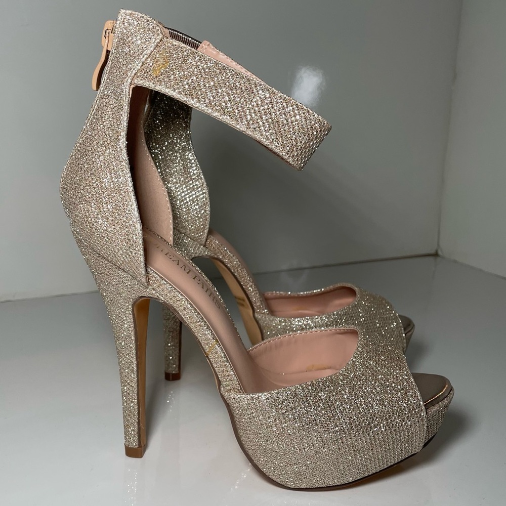 Dream Pairs High Heel Stiletto Ankle Strap Platform Pump